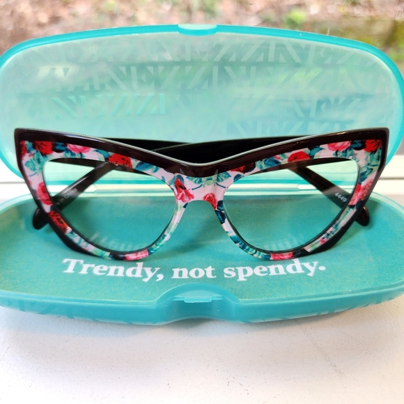 NWT ZENNI Rose Garden Cat-Eye Clear Glasses with Case - Picture 8 of 11